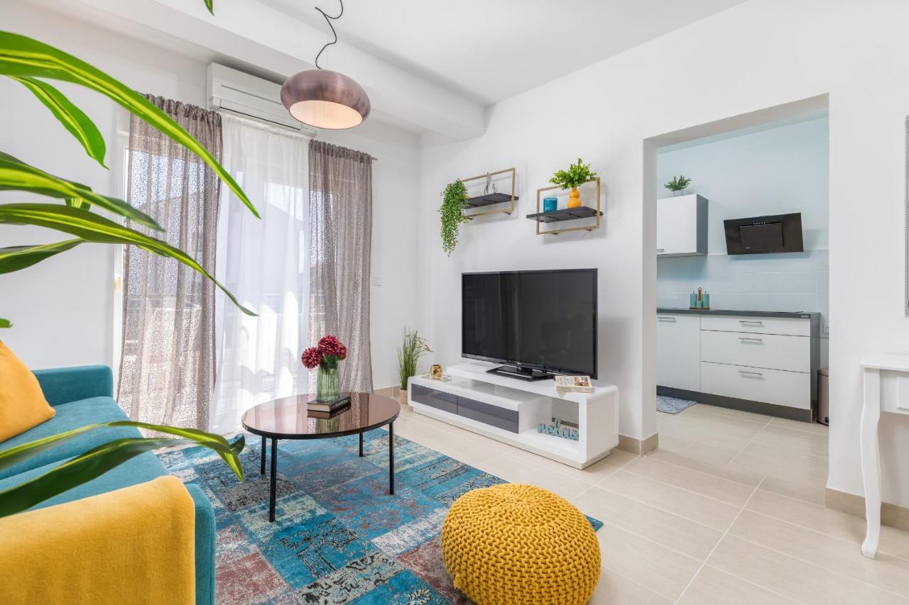 Apartment Mila Fazana Exterior photo